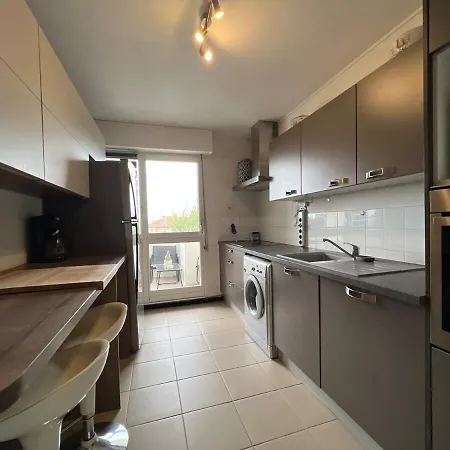 Διαμέρισμα Appart' La Rochelle, Parking & Terrasse, 4 Pers
