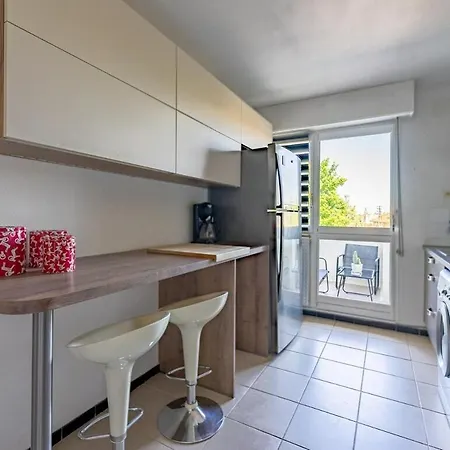 Appart' La Rochelle, Parking & Terrasse, 4 Pers *