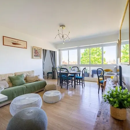 Appart' La Rochelle, Parking & Terrasse, 4 Pers לה רושל