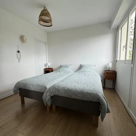Appart' La Rochelle, Parking & Terrasse, 4 Pers דירה לה רושל