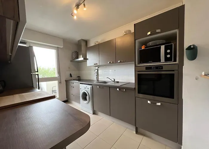 Appart' La Rochelle, Parking & Terrasse, 4 Pers *